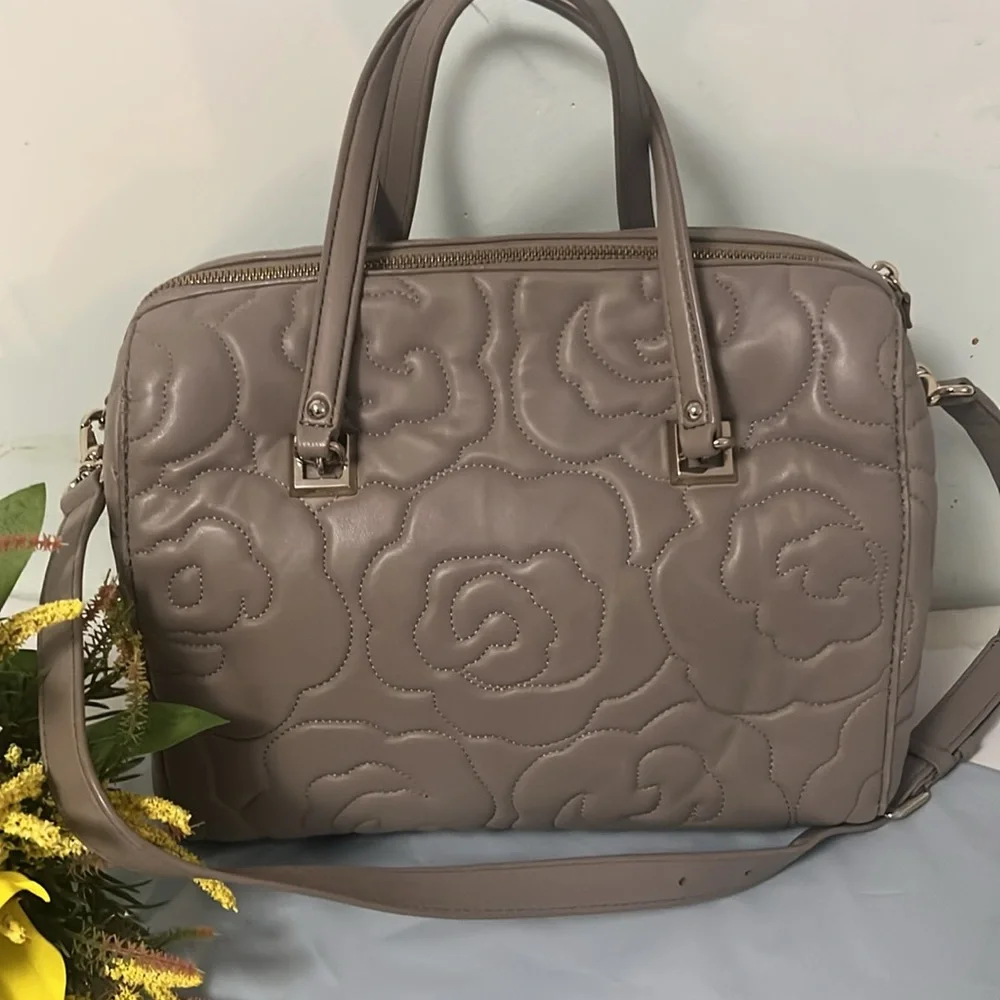 Kate Spade Sedgwick Lane Rose Kensey Beige Quilted‎ Bag
